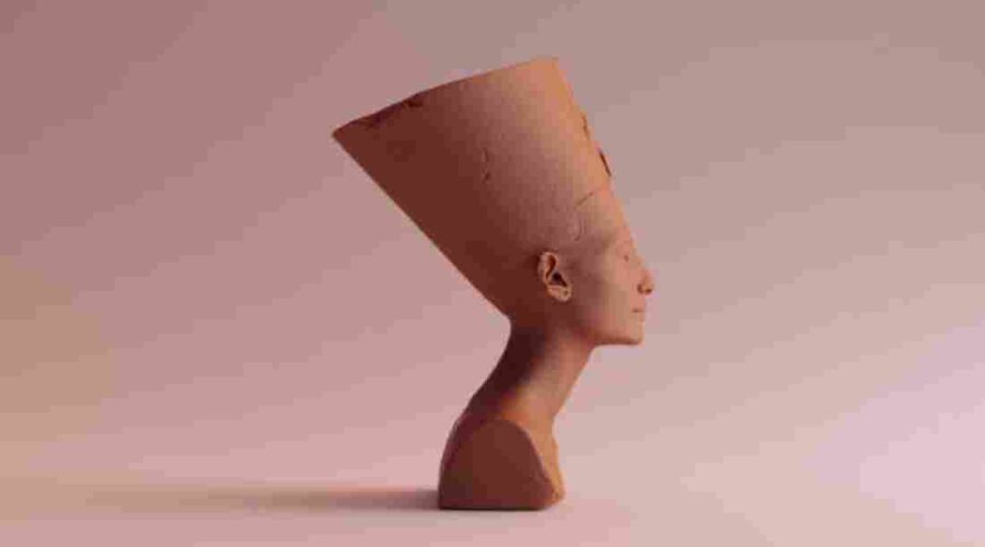 Nefertiti Neck Lift